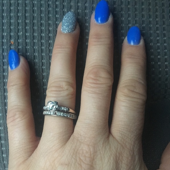 Meet your Posher, Kristin - Picture 1 of 1